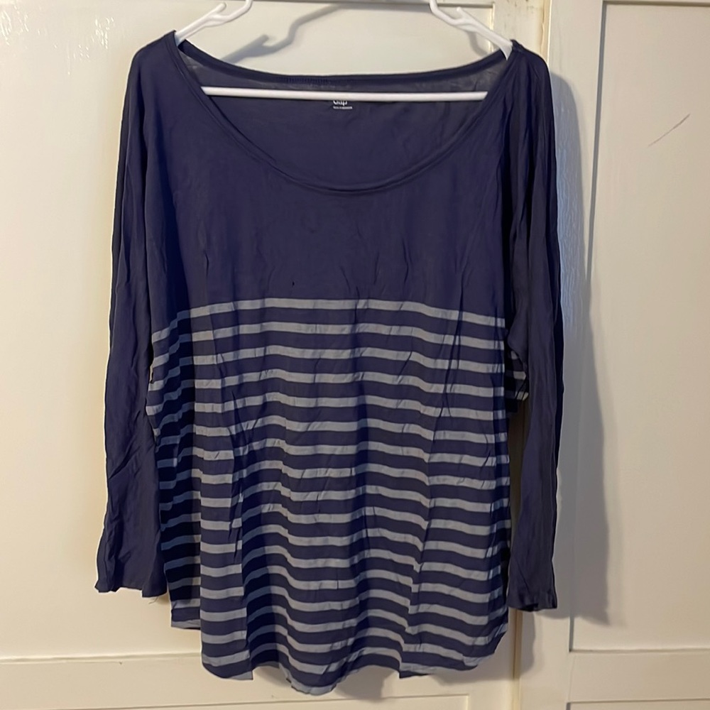 FOUR long sleeve shirt BUNDLE!!